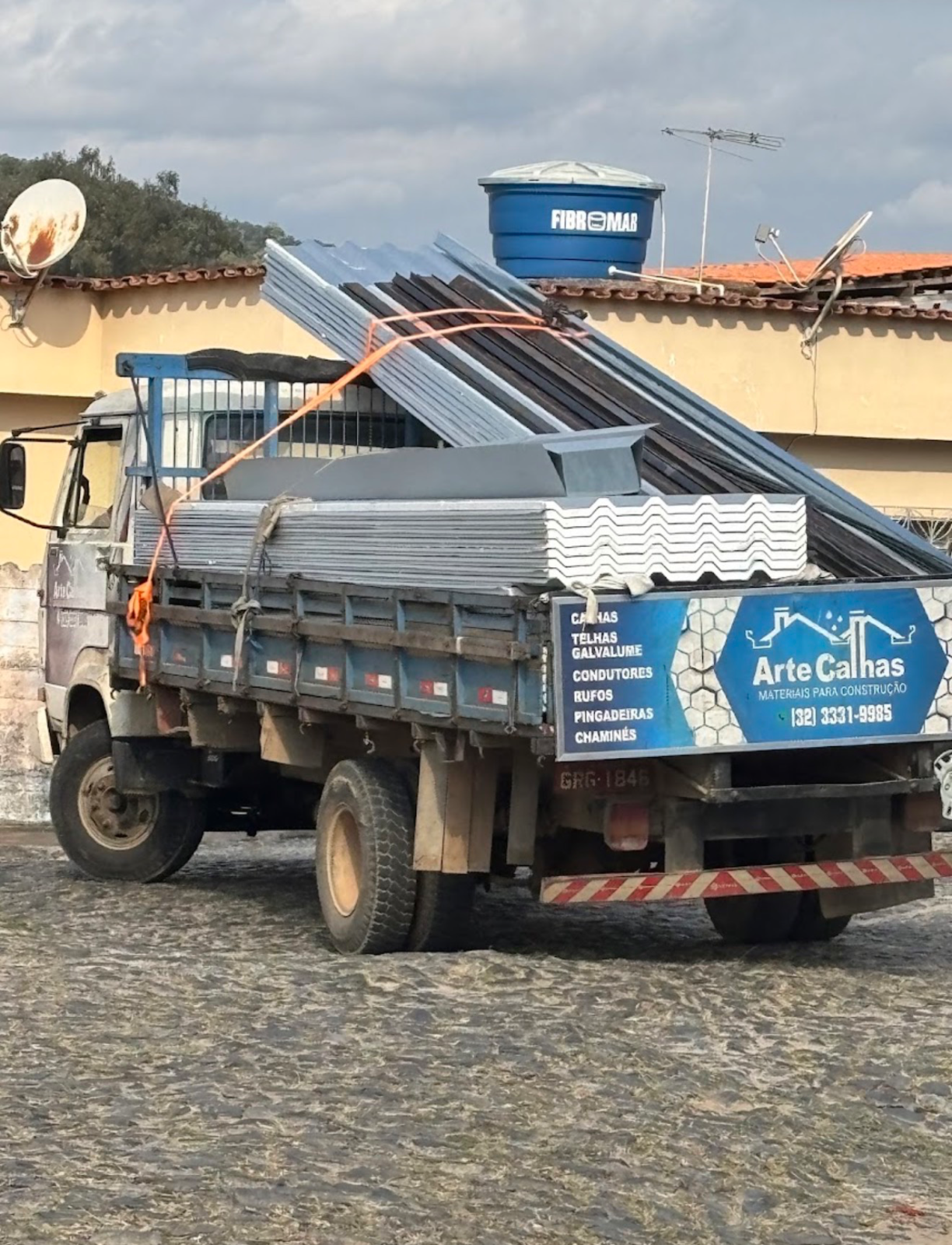 Arte Calhas e Ferragens em Barbacena – foto 1